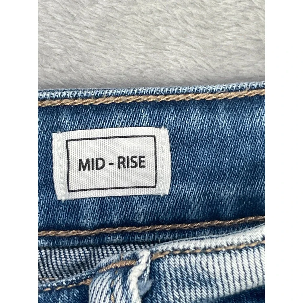 KanCan Signature Mid-Rise Distressed Denim Bermuda Shorts Blue Women Size 31